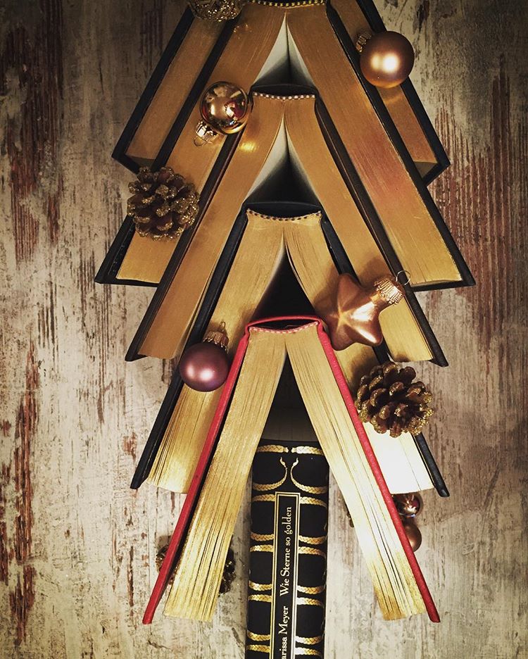 Fun Feature, 17 ways to have a book-filled Christmas