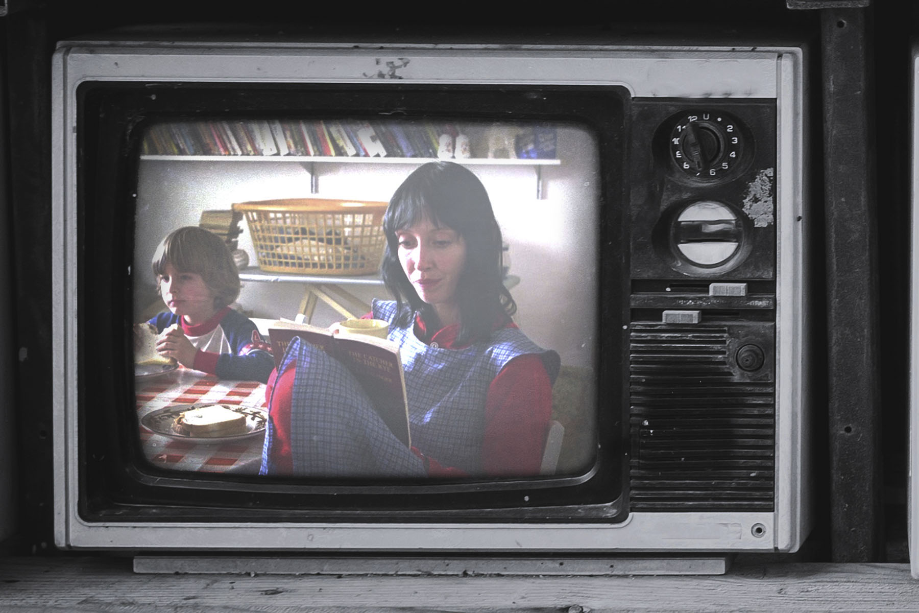 Shelley Duvall as Wendy in The Shining, reading The Catcher in the Rye