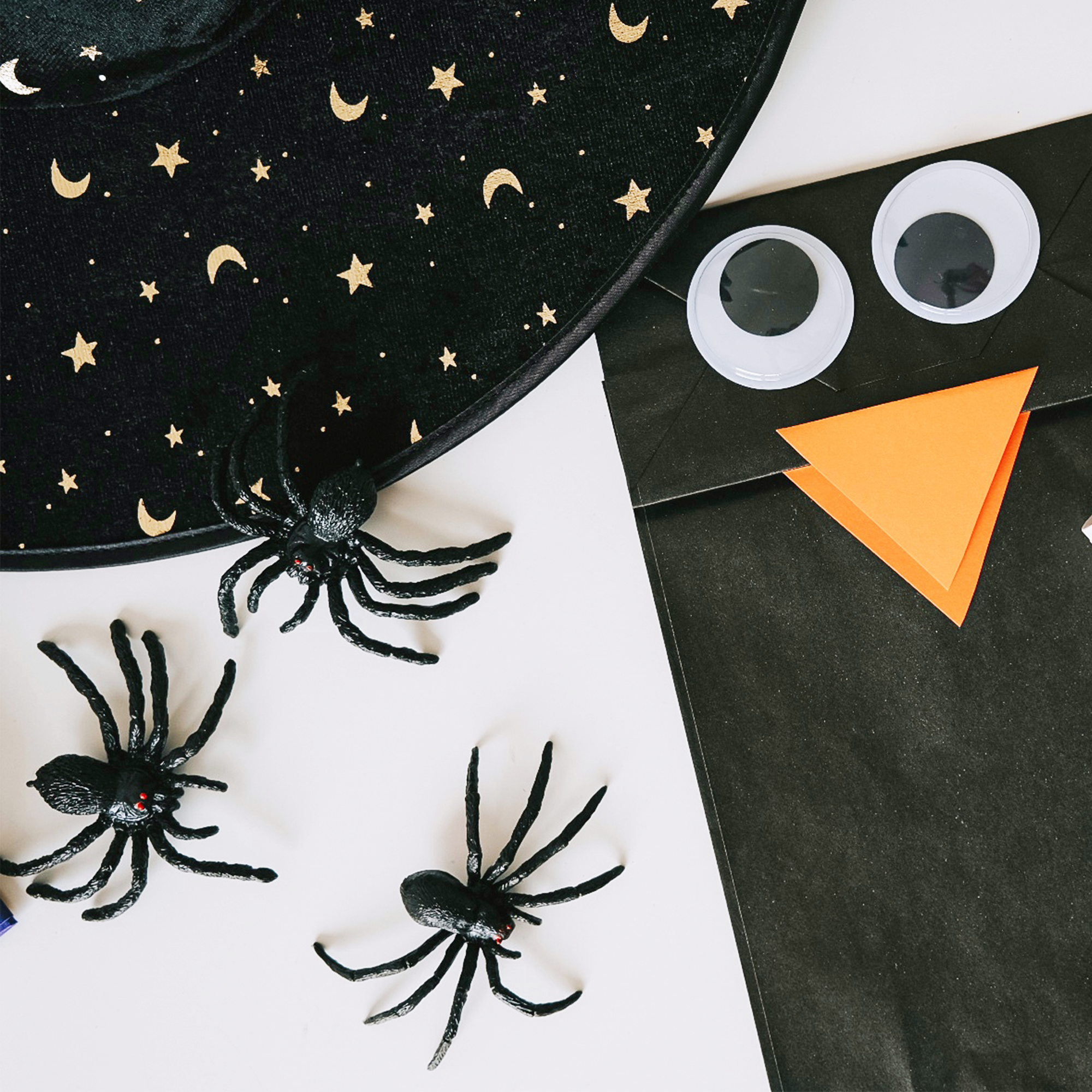 Make a paper bag crow puppet | Halloween craft